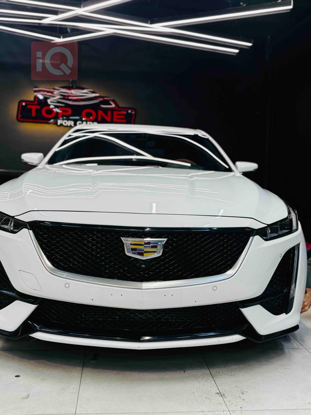 کادیلاک CT5